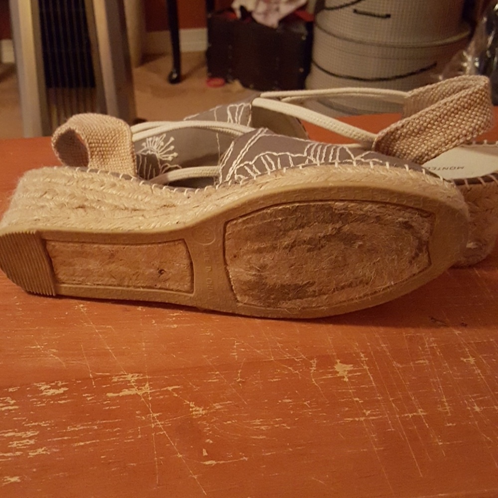 Shoes - Picture 3 of 3